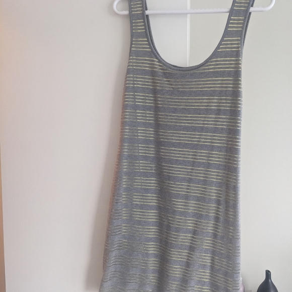 Guess dress - Picture 2 of 4